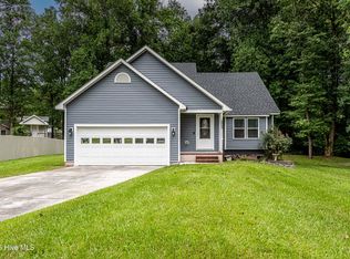 203 Lava Ct, Jacksonville, NC 28540