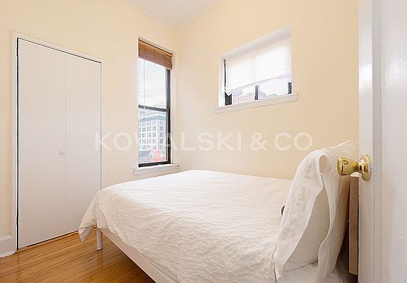 5th image of 55 Morton St #7X