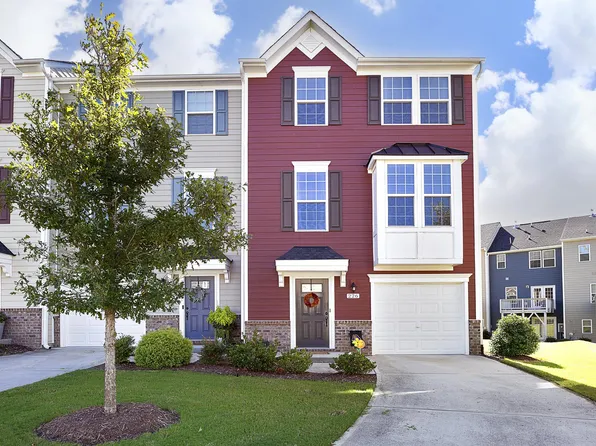 226 Brier Summit Pl, Durham, NC 27703