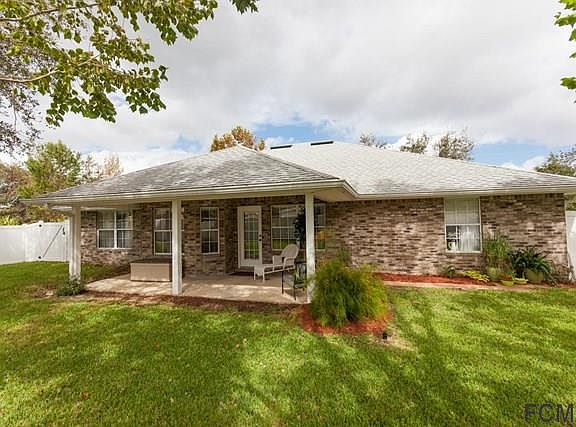 3rd image of 58 Forest Grove Dr