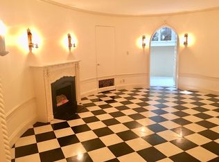 90 Chestnut St #A, Boston, MA 02108