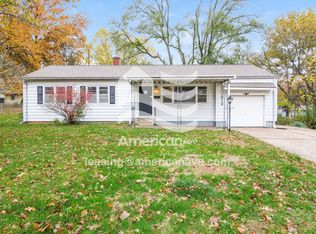 5812 Manning Ave, Raytown, MO 64133