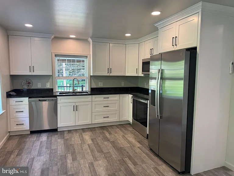 1791 White Oak Rd — Photo 5