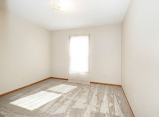 3500 River Bend Rd, Manhattan, KS 66502