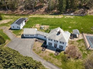 238 N Main St, Sunderland, MA 01375
