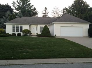 420 E Braeburn Dr, Saginaw, MI