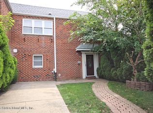87 Comstock Ave, Staten Island, NY 10314