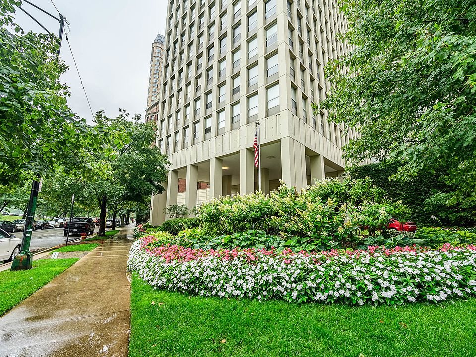 1st image of 2626 N Lakeview Ave APT 1304