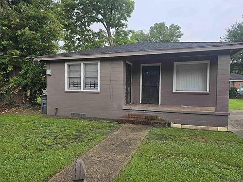 1704 Braddock St Photo 1