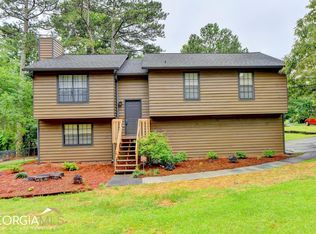 2575 Wildflower Ln, Snellville, GA