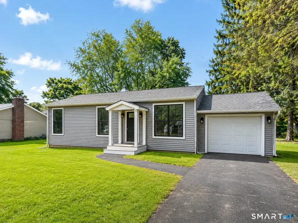 5 Barnum Road, New Fairfield, CT 06812