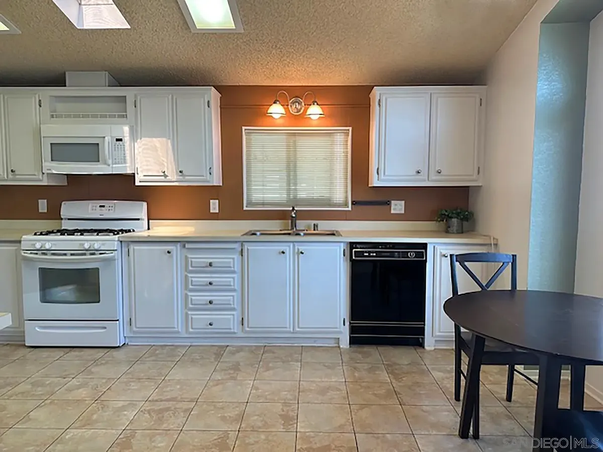 Building Photo - 3462 Don Ortega Dr