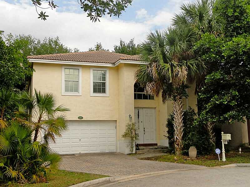 1st image of 220 La Costa Way
