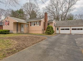 4 Loumac Rd, Wilmington, MA 01887