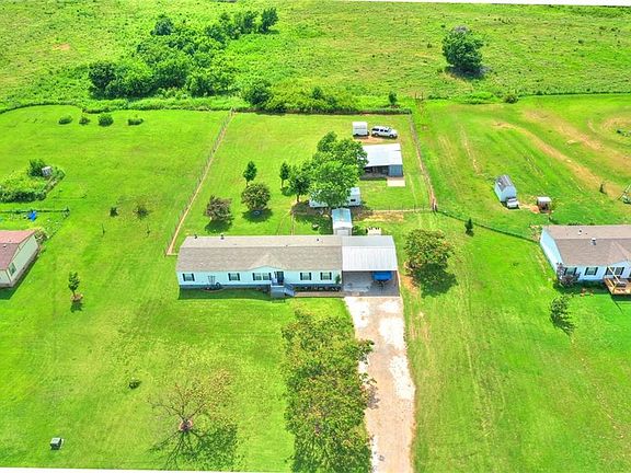 3rd image of 10105 Sunflower Dr