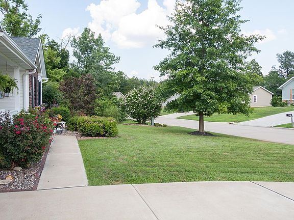 4th image of 201 Gardenia Dr