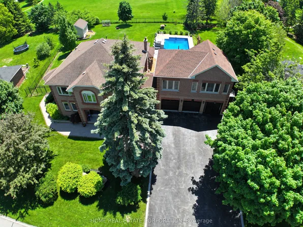 14 Hawthorne Rd, Mono, ON L9W 6G7