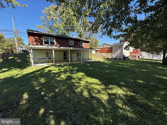 3rd image of 2707 Tucker Rd