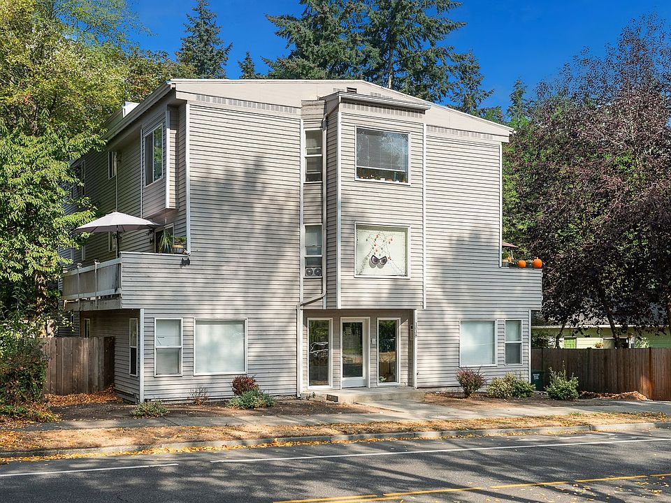 1st image of 1038 NE 125th St APT 4