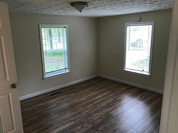 5th image of 1220 New Hebron Church Rd