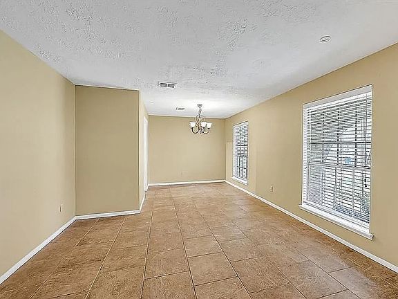 4th image of 9611 Crail Dr
