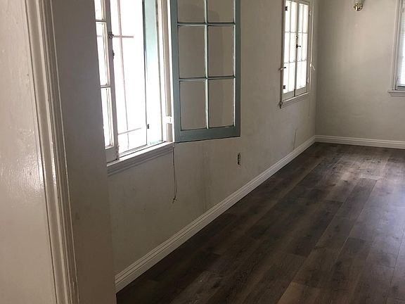 4th image of 601 S Cloverdale Ave APT 106