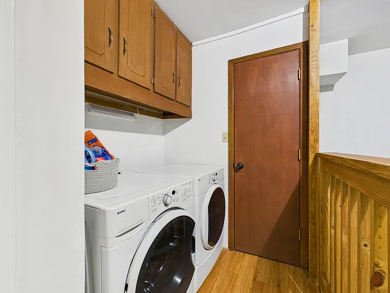 108 Niblic Ct #1 — Photo 29
