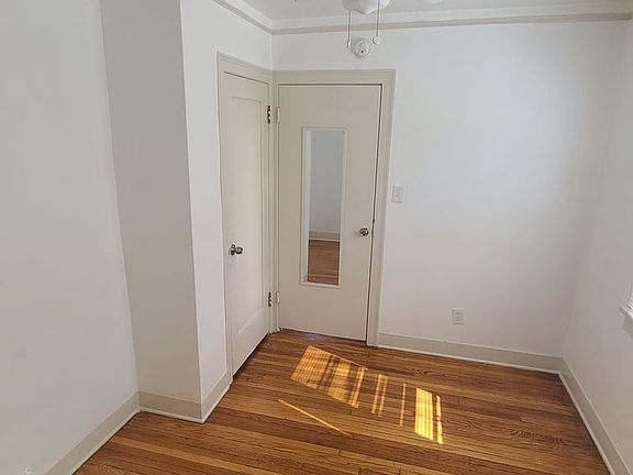 4th image of 5154 Fountain Ave #5158-1/2