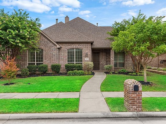2nd image of 3418 Meadowside Dr