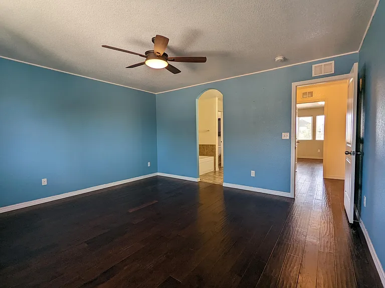 7724 Stetson Highlands Dr — Photo 17