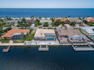 5430 W Shore Dr, New Port Richey, FL 34652