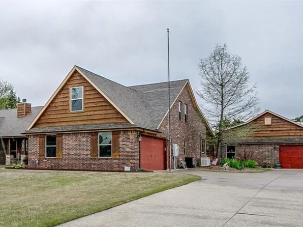 14634 Pecan Grv W, Yukon, OK 73099