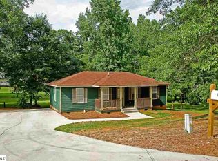 102 Daniel Ave, Greenville, SC 29611