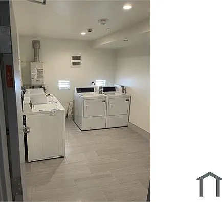 1 bed, 700 sqft, $2,200 — Photo 2