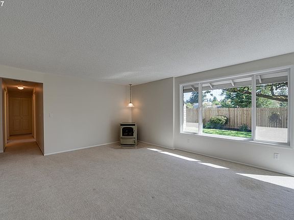 5th image of 1017 NE 98th Ave