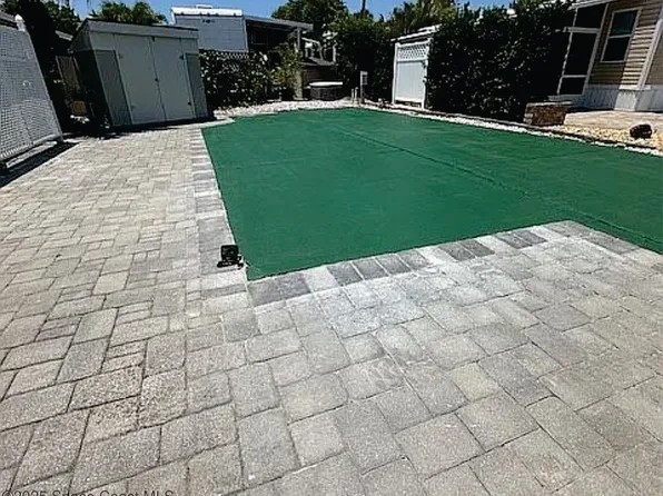 715 Horizon Ln, Melbourne Beach, FL 32951