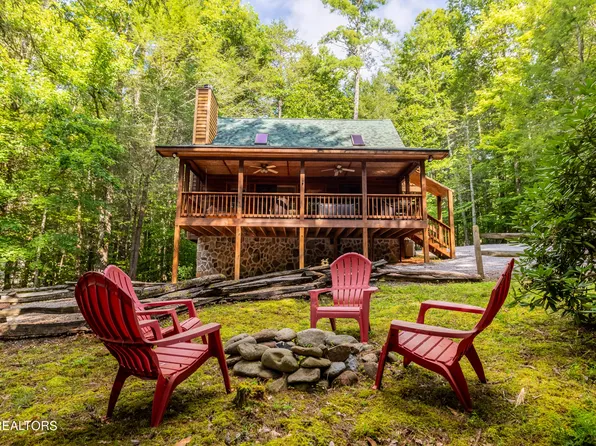202 Fern Ridge Rd, Townsend, TN 37882