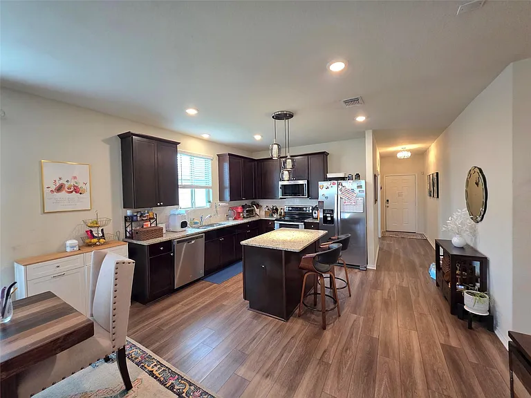 350 Bedford Falls Ln — Photo 8