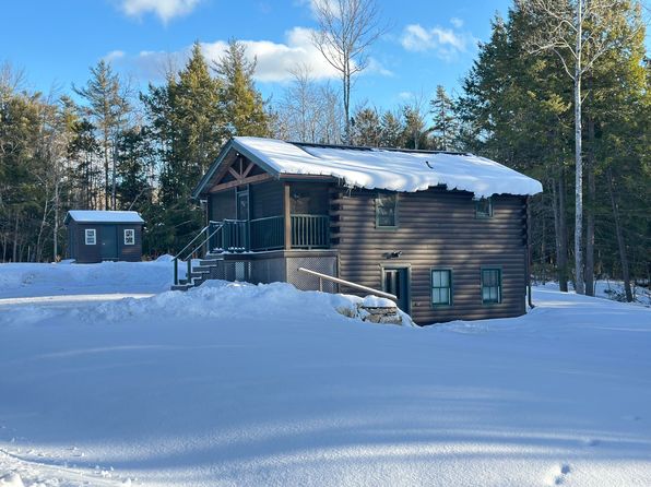 15 Lenfest Road, Palermo, ME 04354