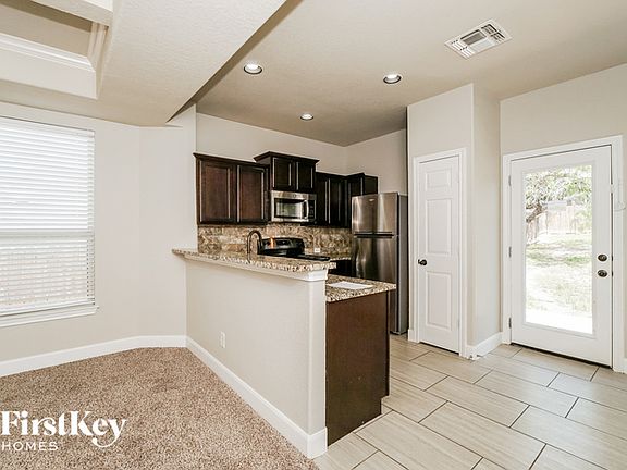5th image of 6630 Woodstock Dr