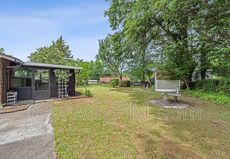 4537 Shawnee Rd — Photo 20