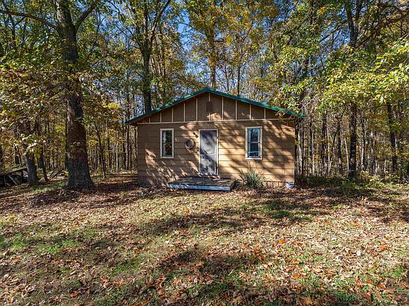 5th image of 21933 Fox Rd