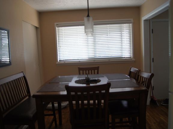 3rd image of 1199 N Catherine St