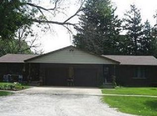 406 S Jefferson St, Flanagan, IL 61740