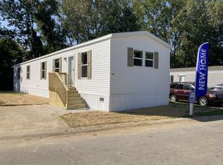 3200 Old Colony Rd, Warsaw, IN 46580