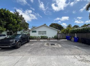 880 SE 12th St APT 1, Fort Lauderdale, FL 33316