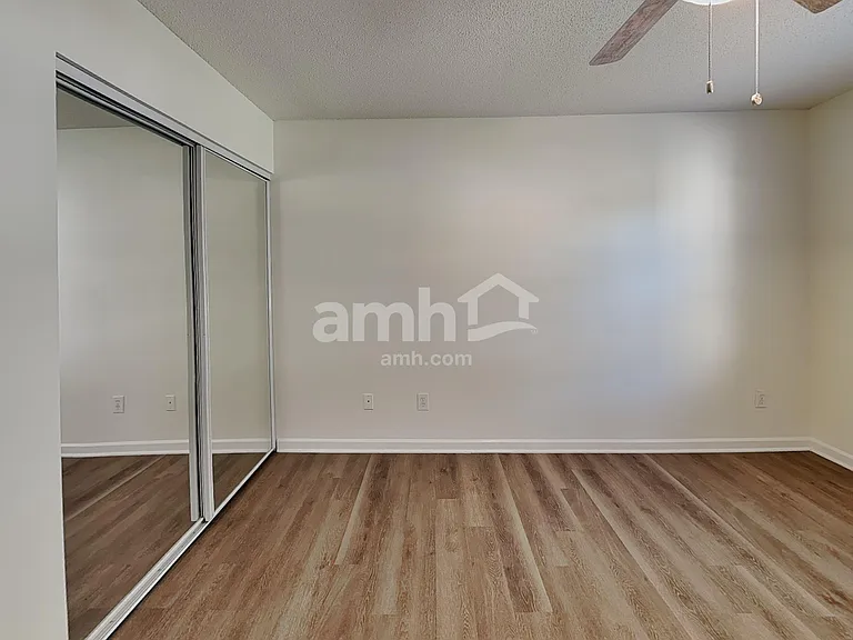 4008 Edgeview Dr — Photo 17