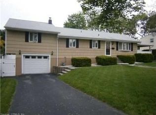 39 Goodchild St, Milford, CT 06461