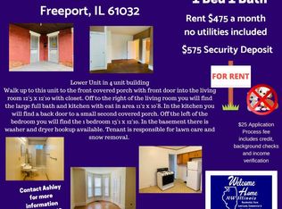 315 N Van Buren Ave, Freeport, IL 61032