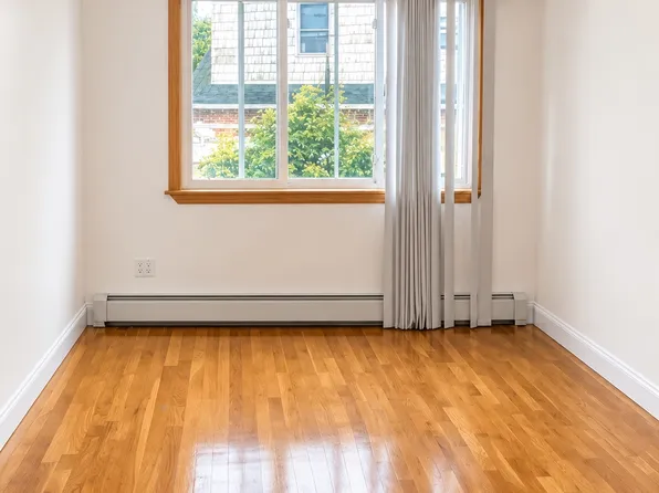 5611 College Point Blvd Floor 2, Flushing, NY 11355
